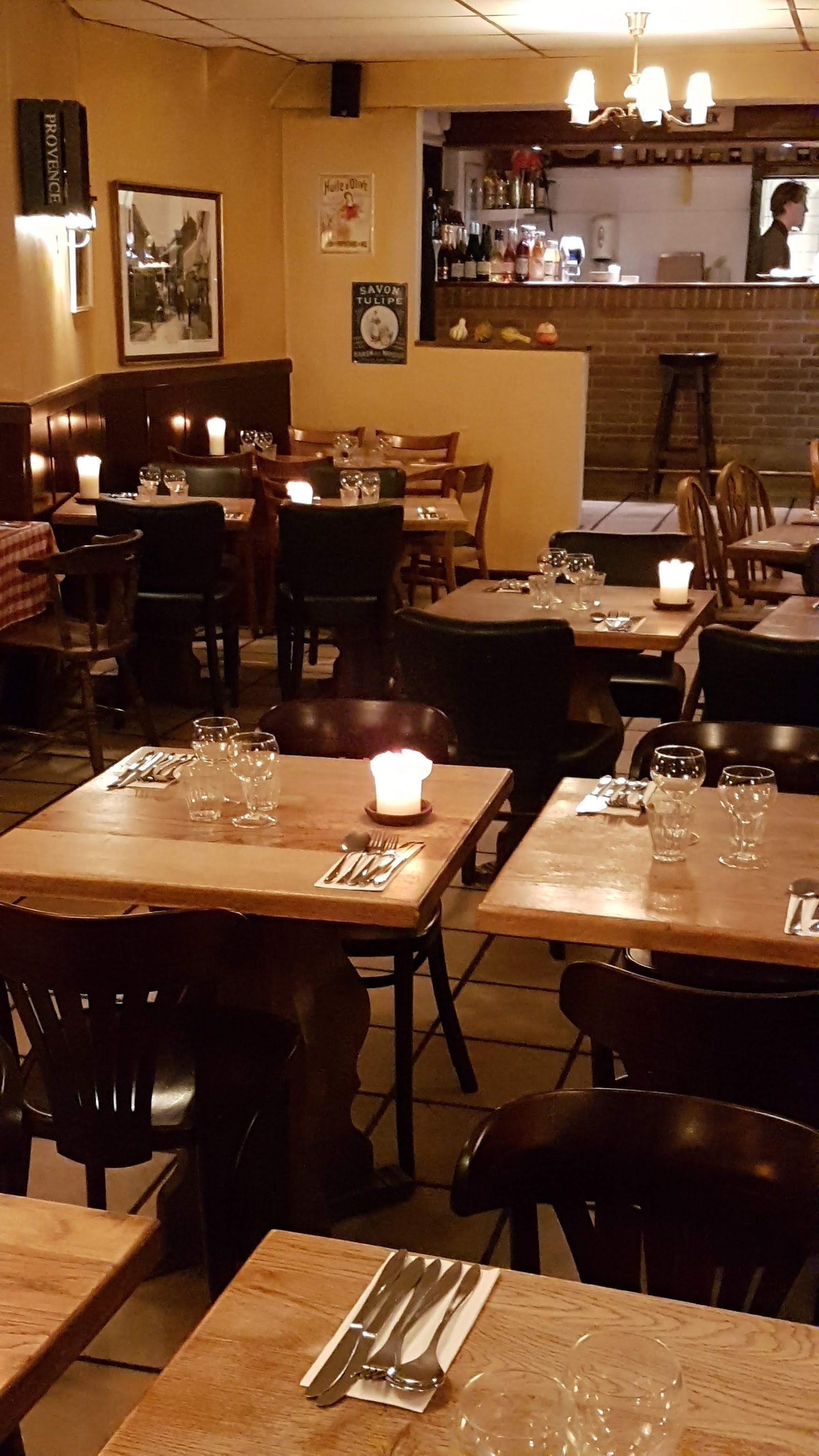 Sct. Olufs Krydderi Aarhus bar interior