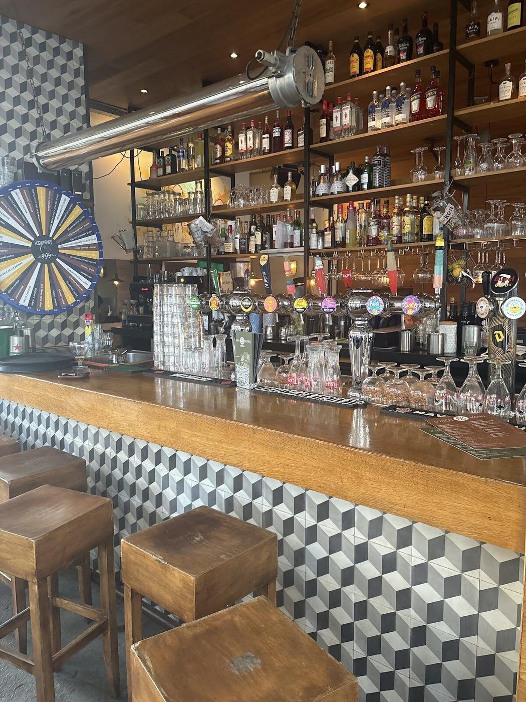 Bar Baarsch, Amsterdam