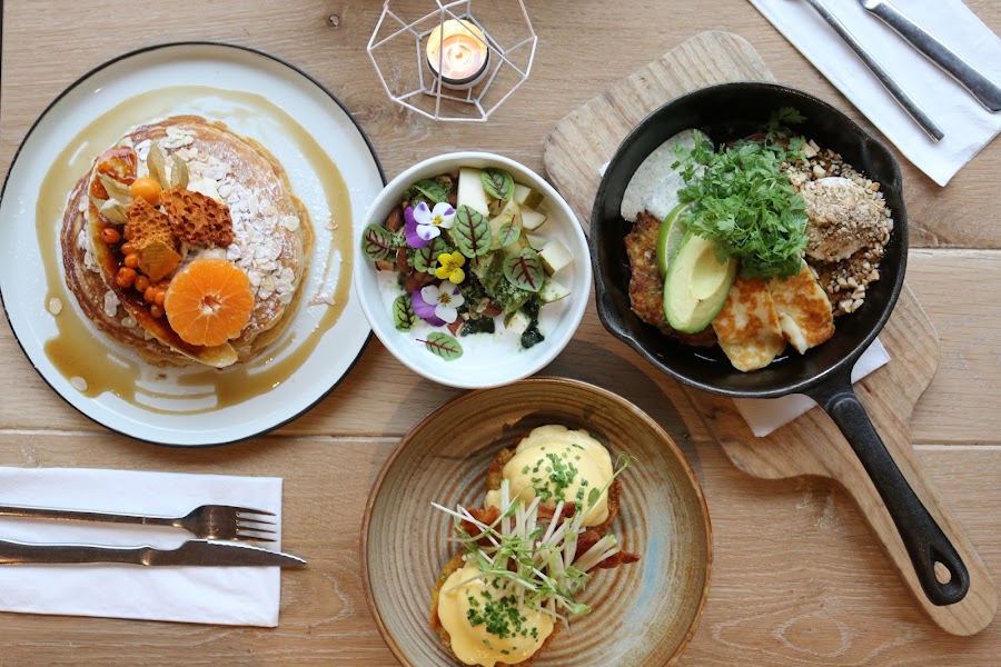 Dignita, Amsterdam