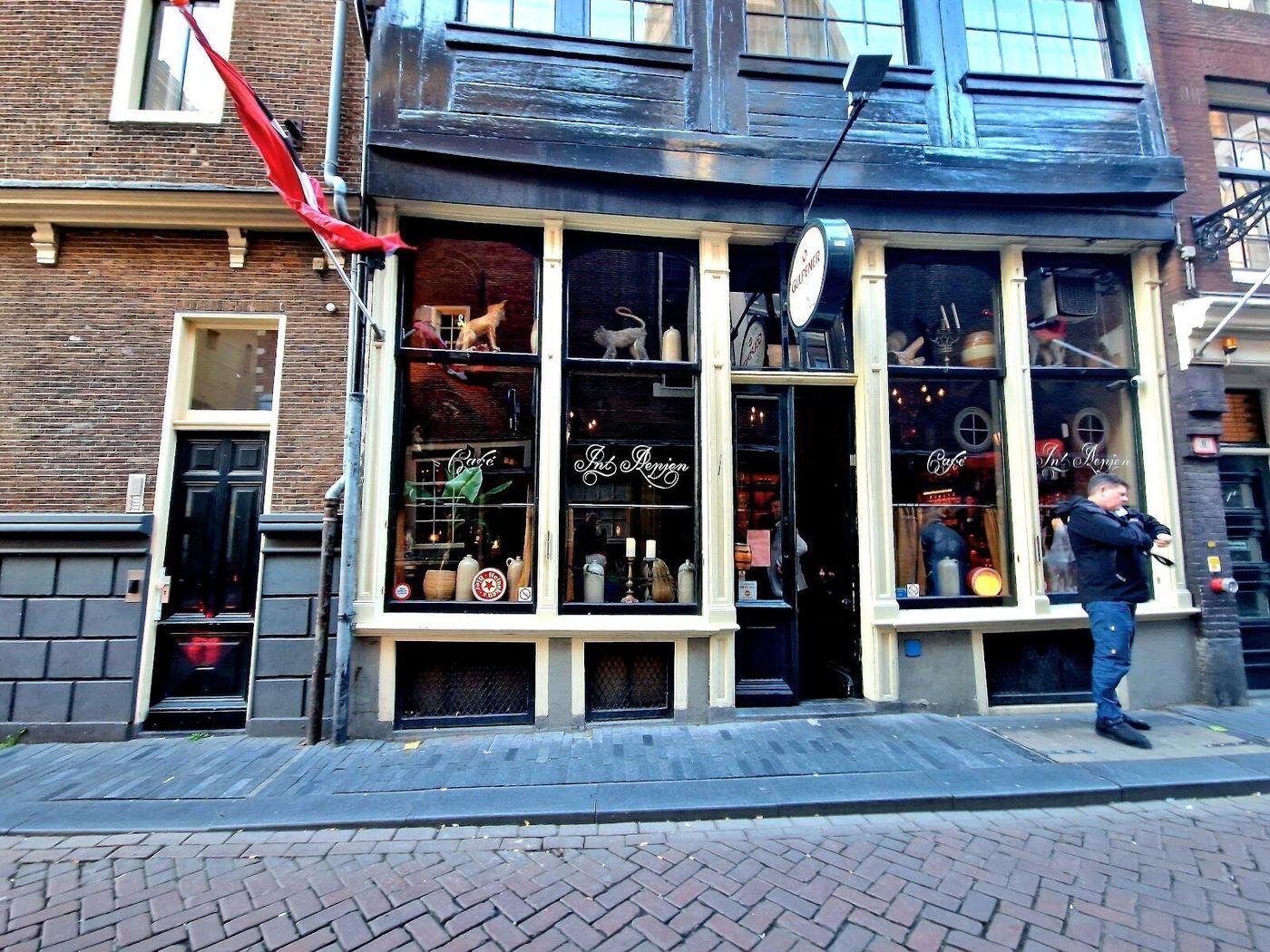 In 't Aepjen in Amsterdam
