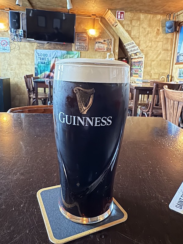 Three Sisters Pub