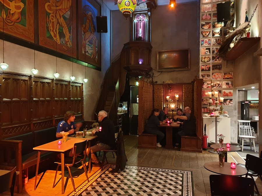 The Tara, Amsterdam