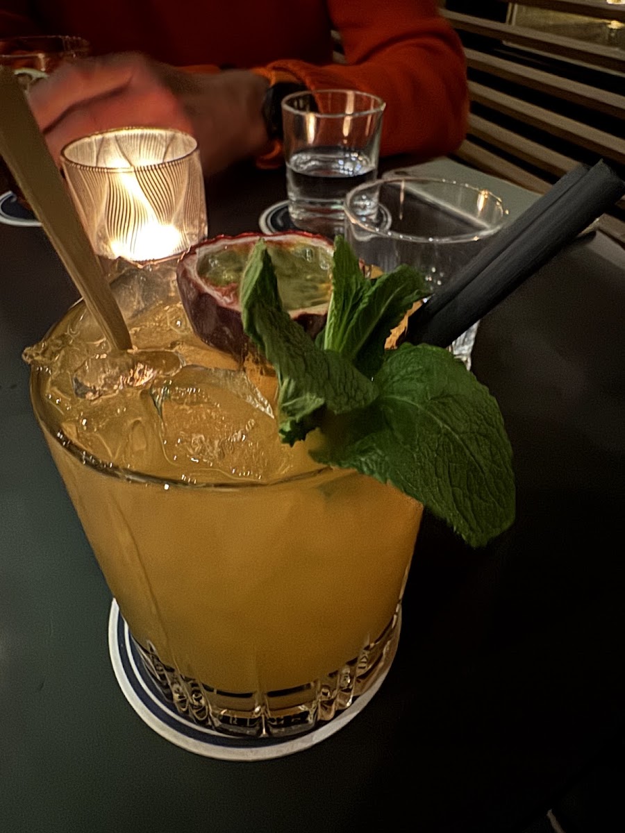 Cocktails at Nine, Antwerp