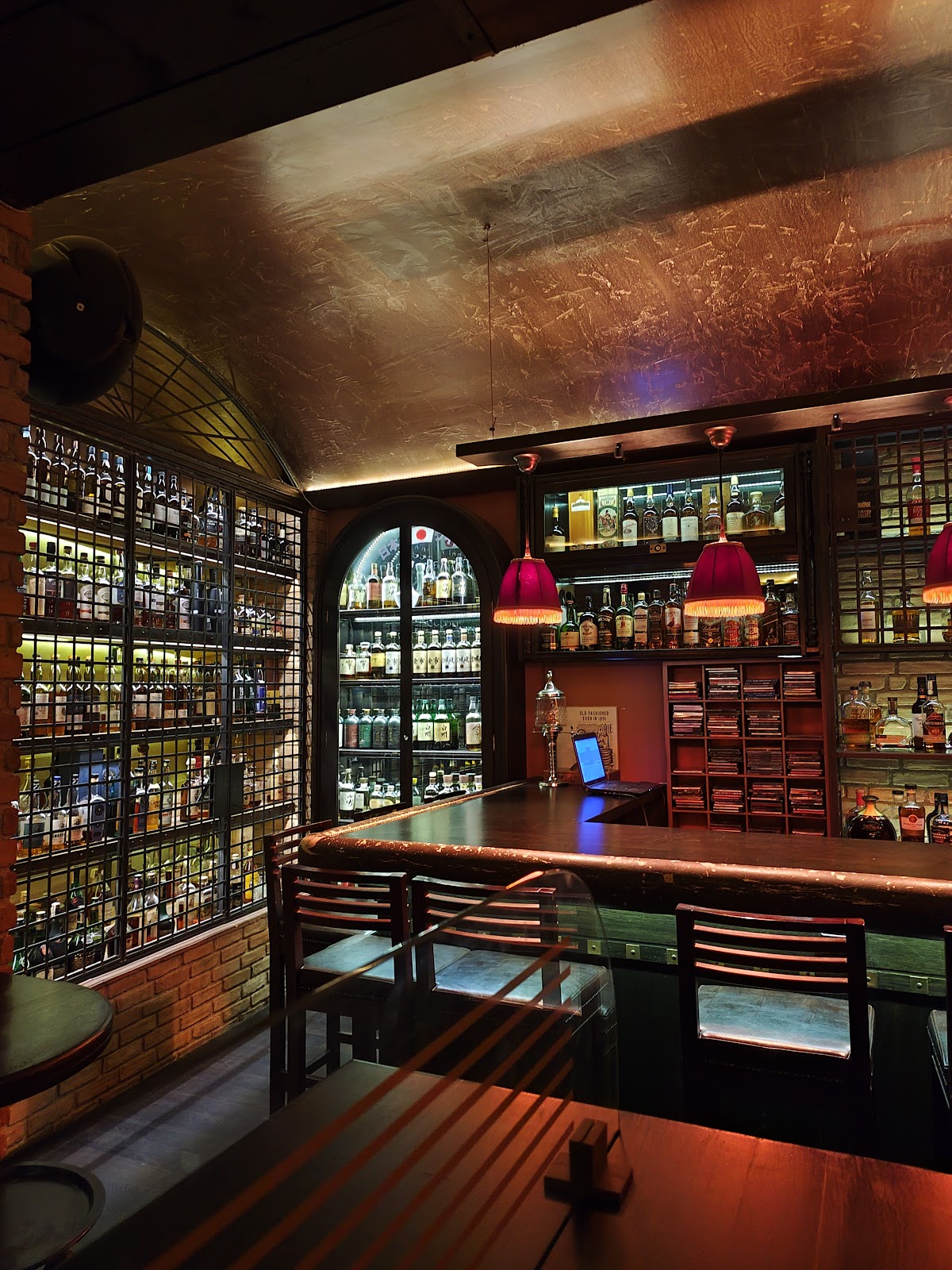 CV Distiller, Athens