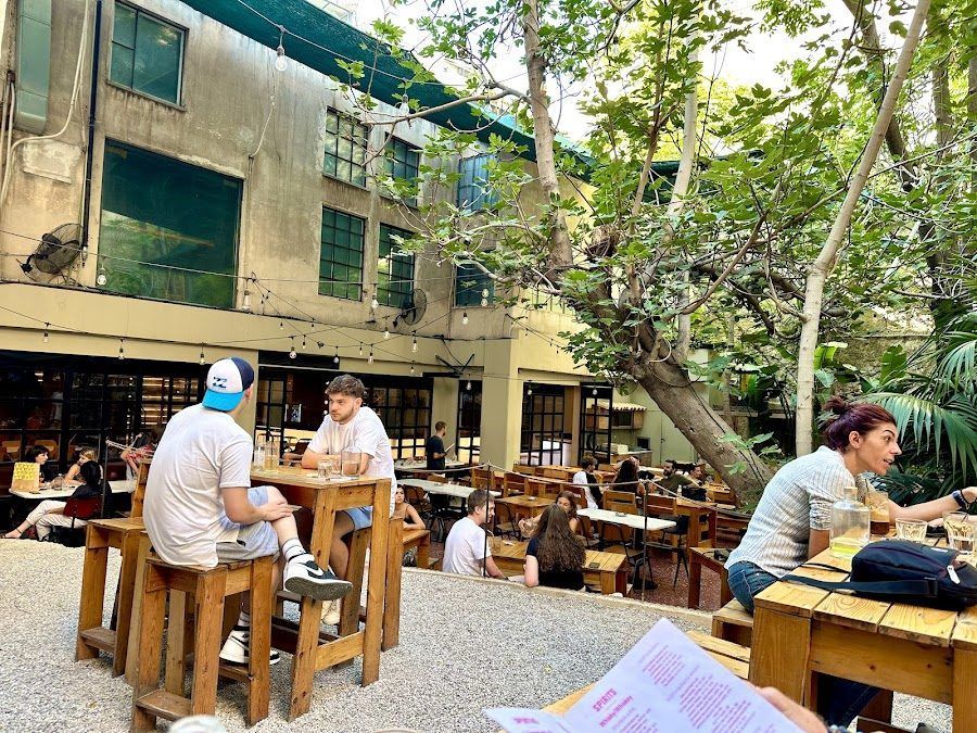 Six d.o.g.s, Athens