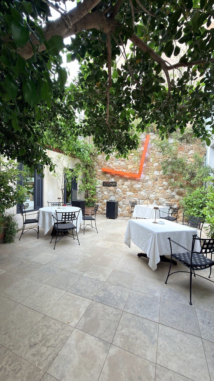 Spondi Bar, Athens