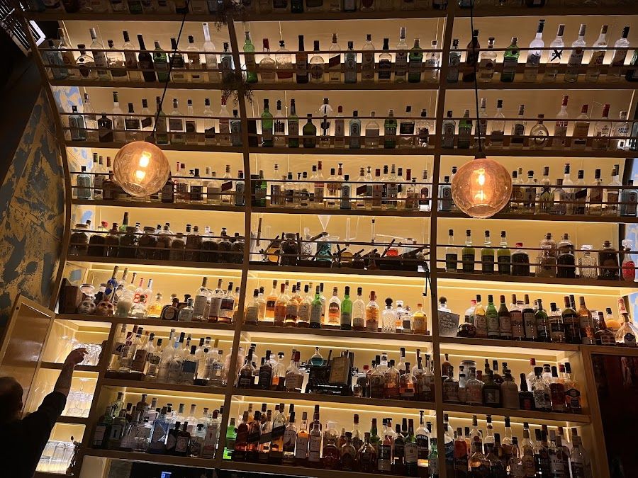 The Gin Joint, Athens