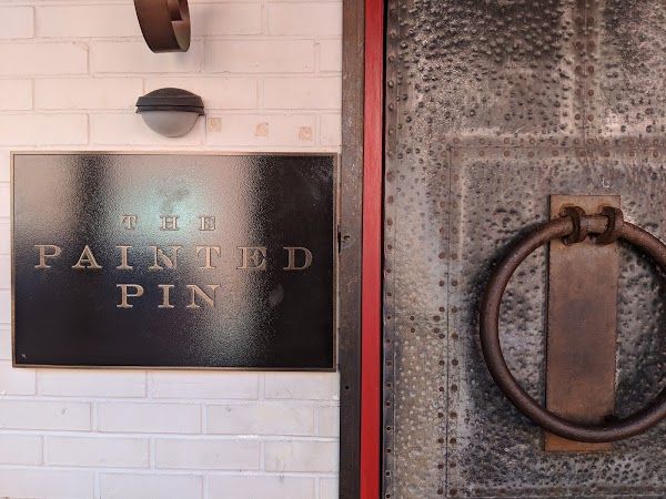 Hawthornes Pizza & Bar