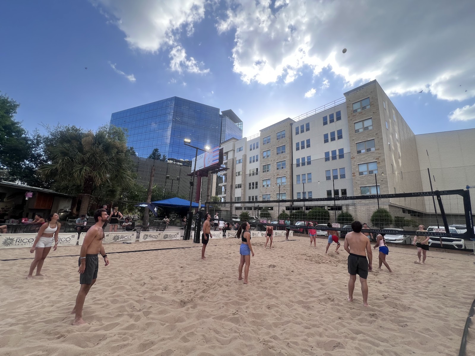 Aussie's Grill &amp; Beach Bar, Austin