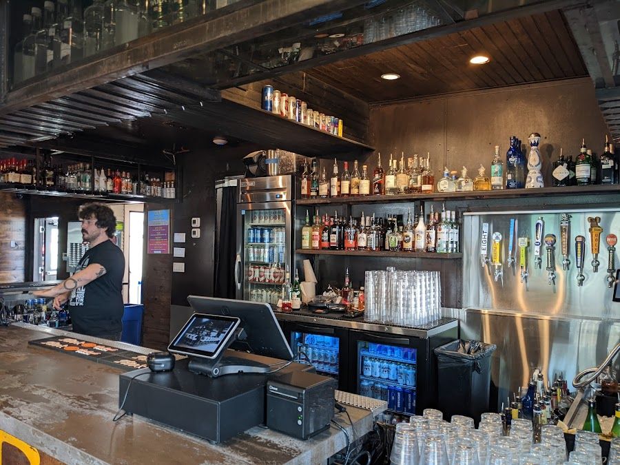 Clive Bar, Austin