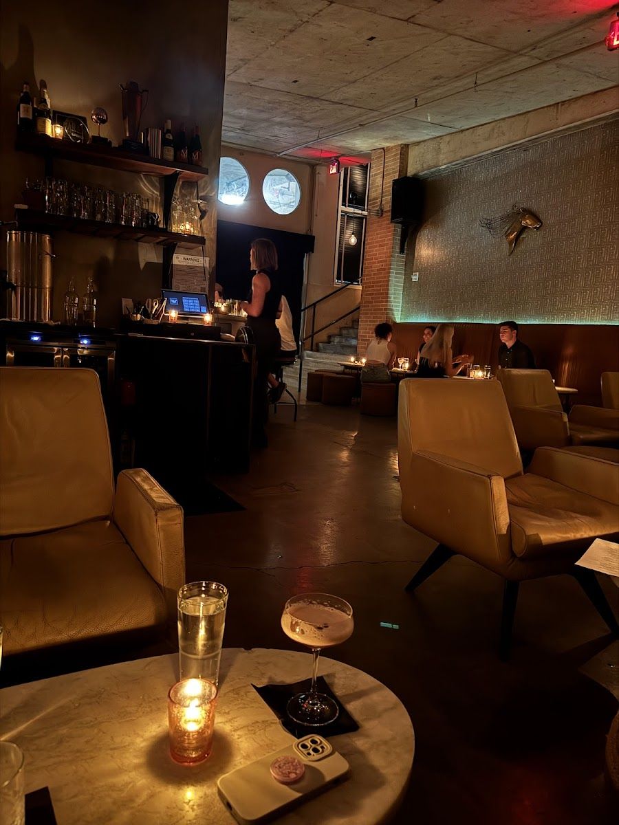 Garage Cocktail Bar, Austin