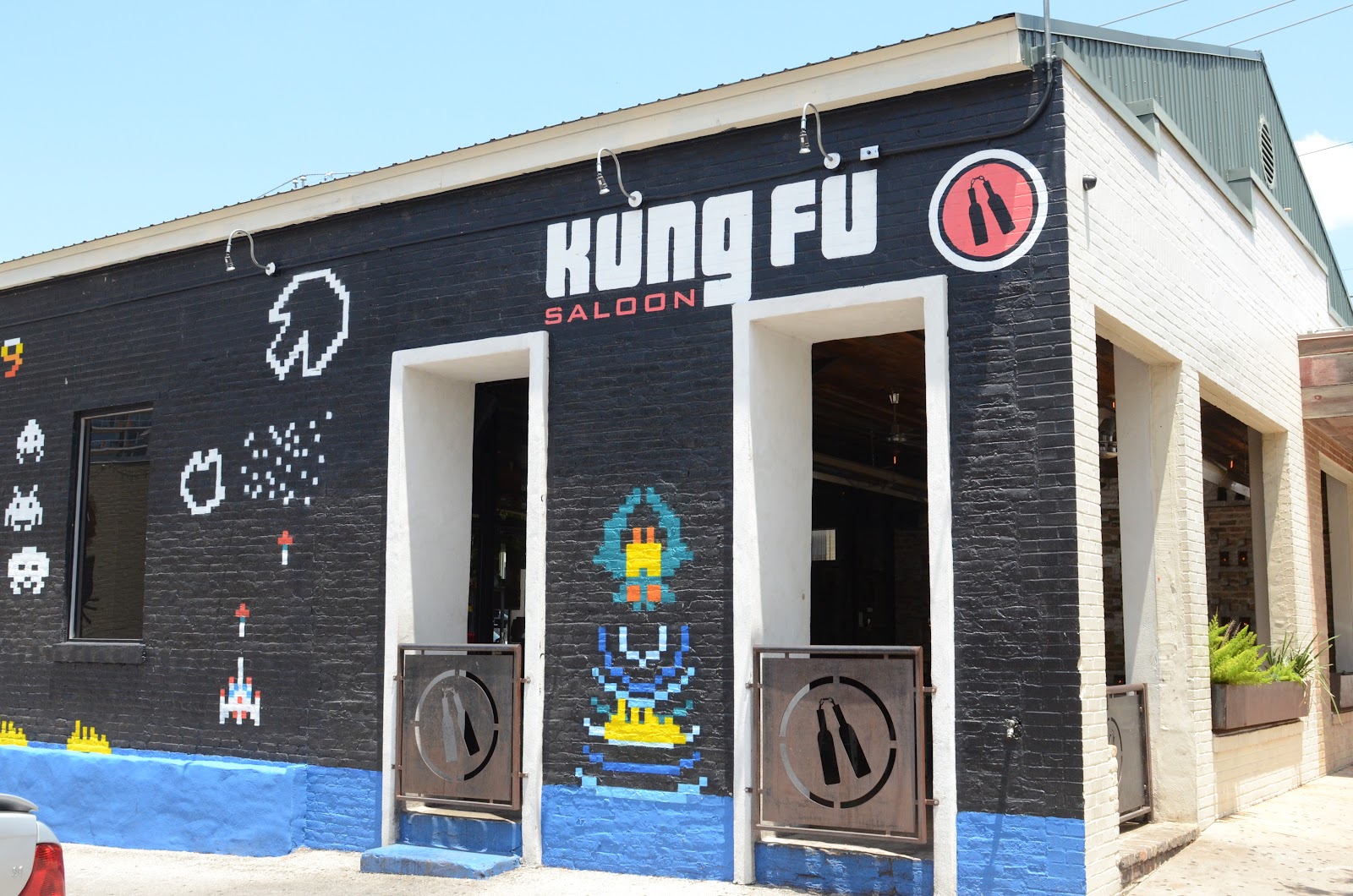 Kung Fu Saloon, Austin