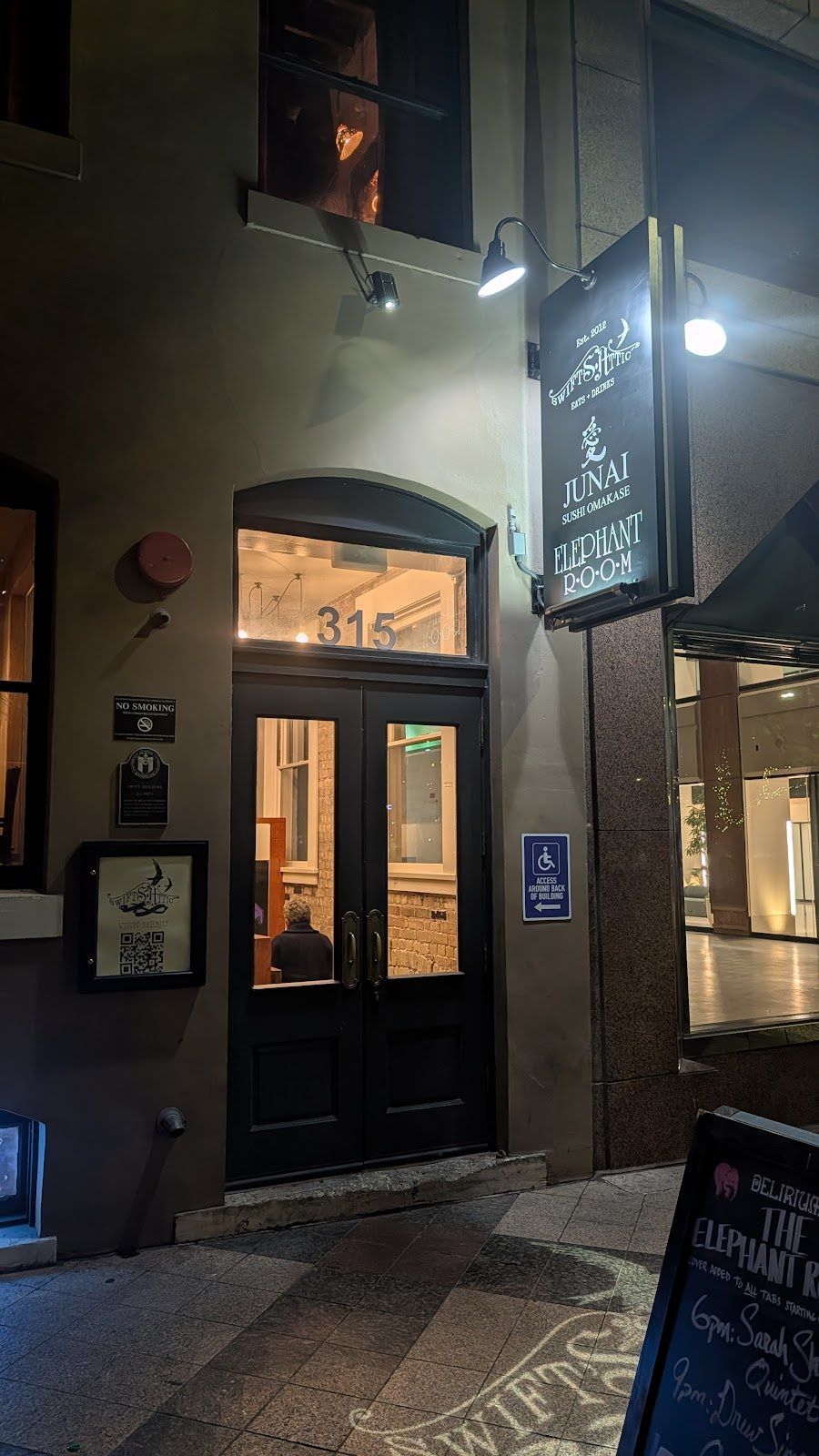 The Elephant Room, Austin