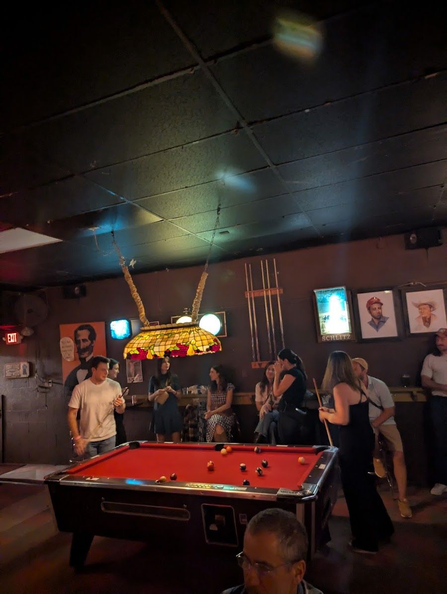 The White Horse, Austin