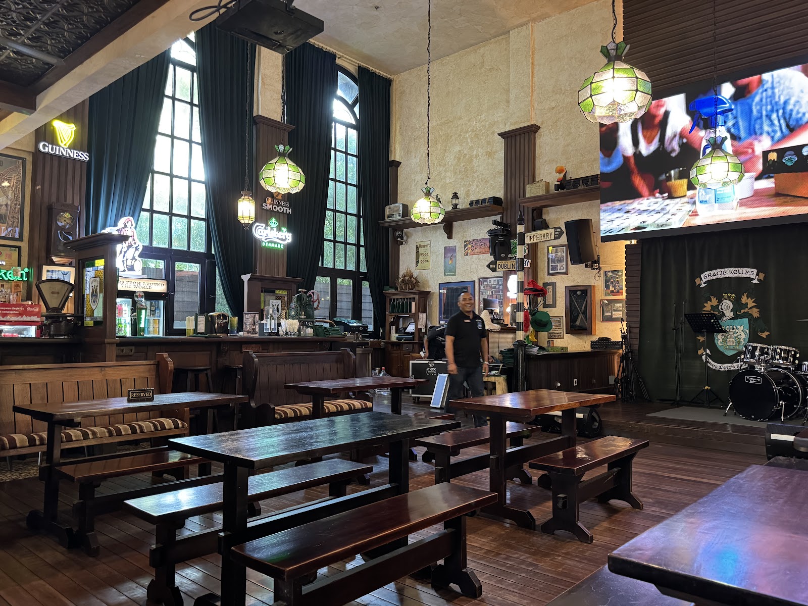 Gracie Kelly's Irish Pub, Bali