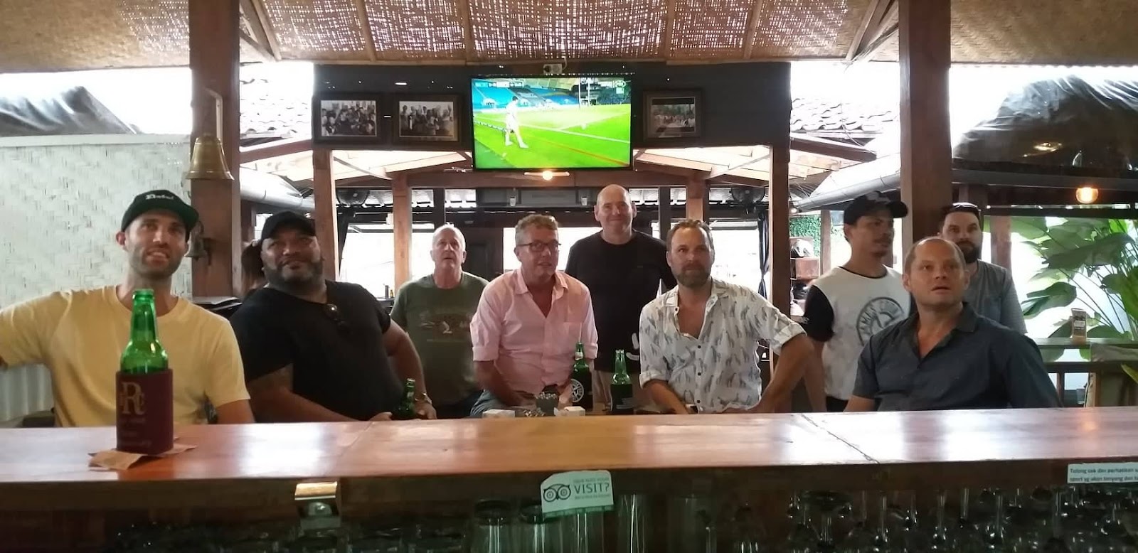 James Cook Sports Bar, Bali
