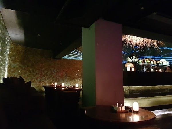 Luigi's Hot Pizza