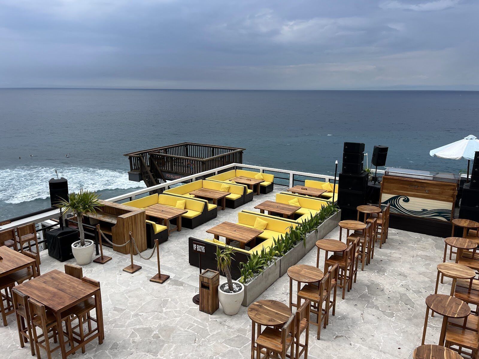 Cliff top view of Indian Ocean from Uluwatu Bali