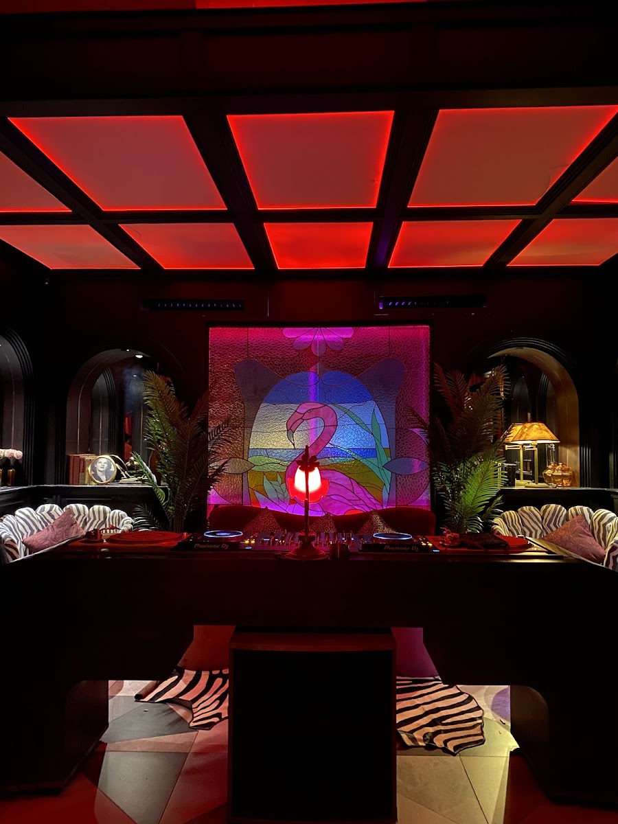 The Shady Flamingo, Bali