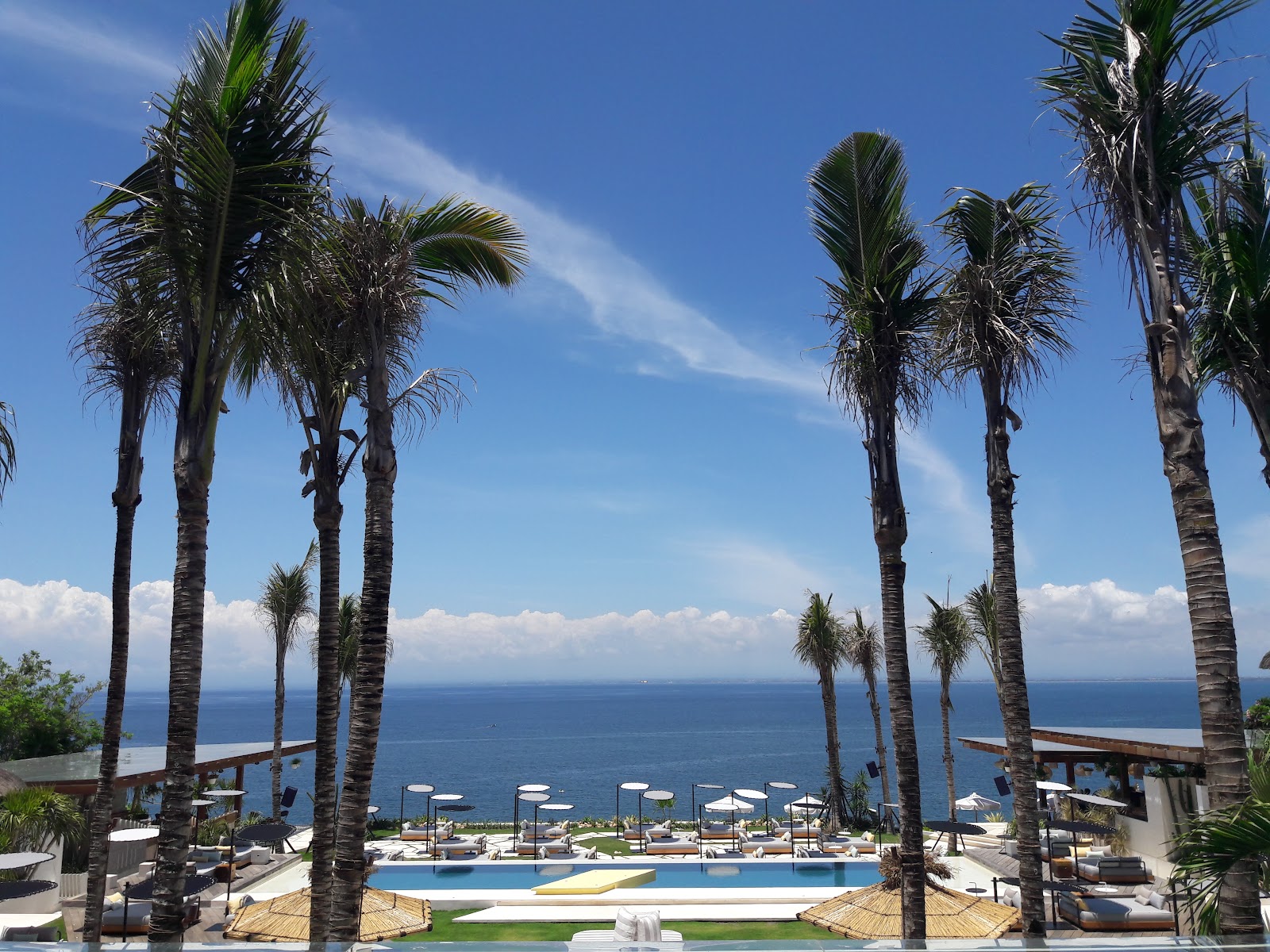 Clifftop bar terrace above the ocean at Uluwatu, Bali