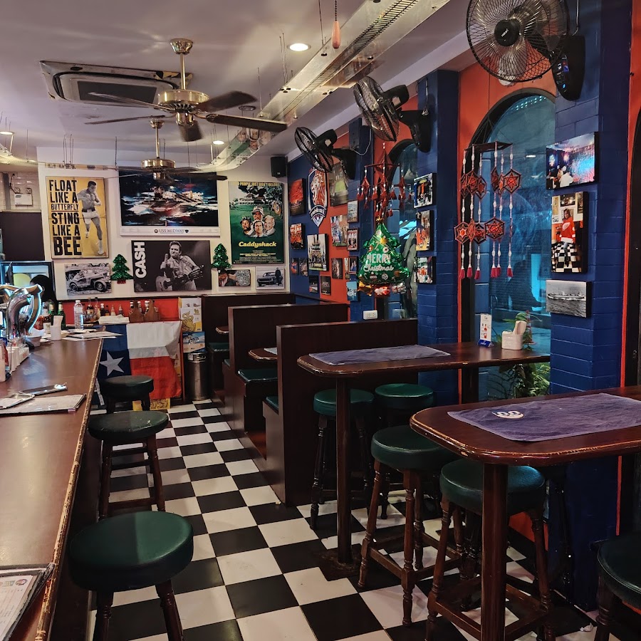 Buddy's Bar & Grill, Bangkok