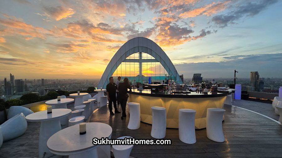 CRU Champagne Bar, Bangkok