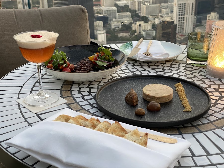 Mahanakhon Bar, Bangkok