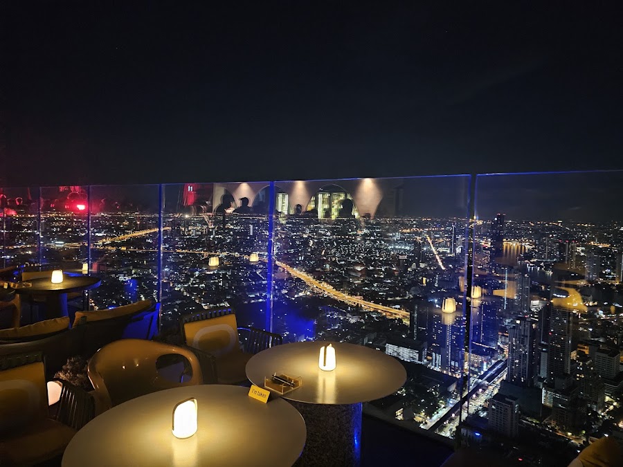 Mahanakhon Bar, Bangkok