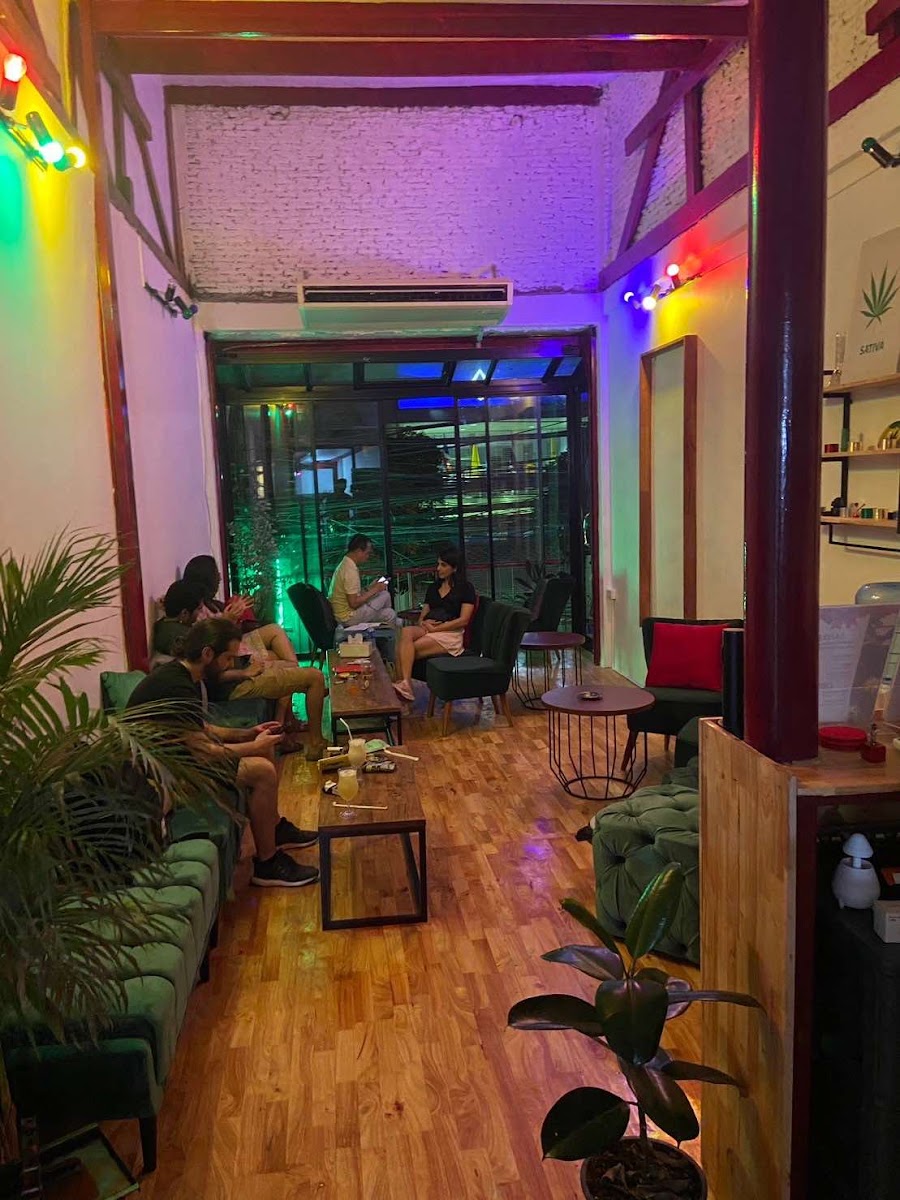 Q&amp;A Bar, Bangkok