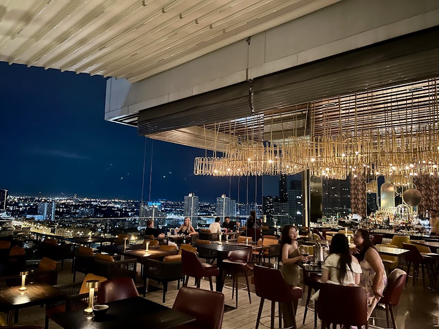 SEEN Restaurant &amp; Bar, Bangkok
