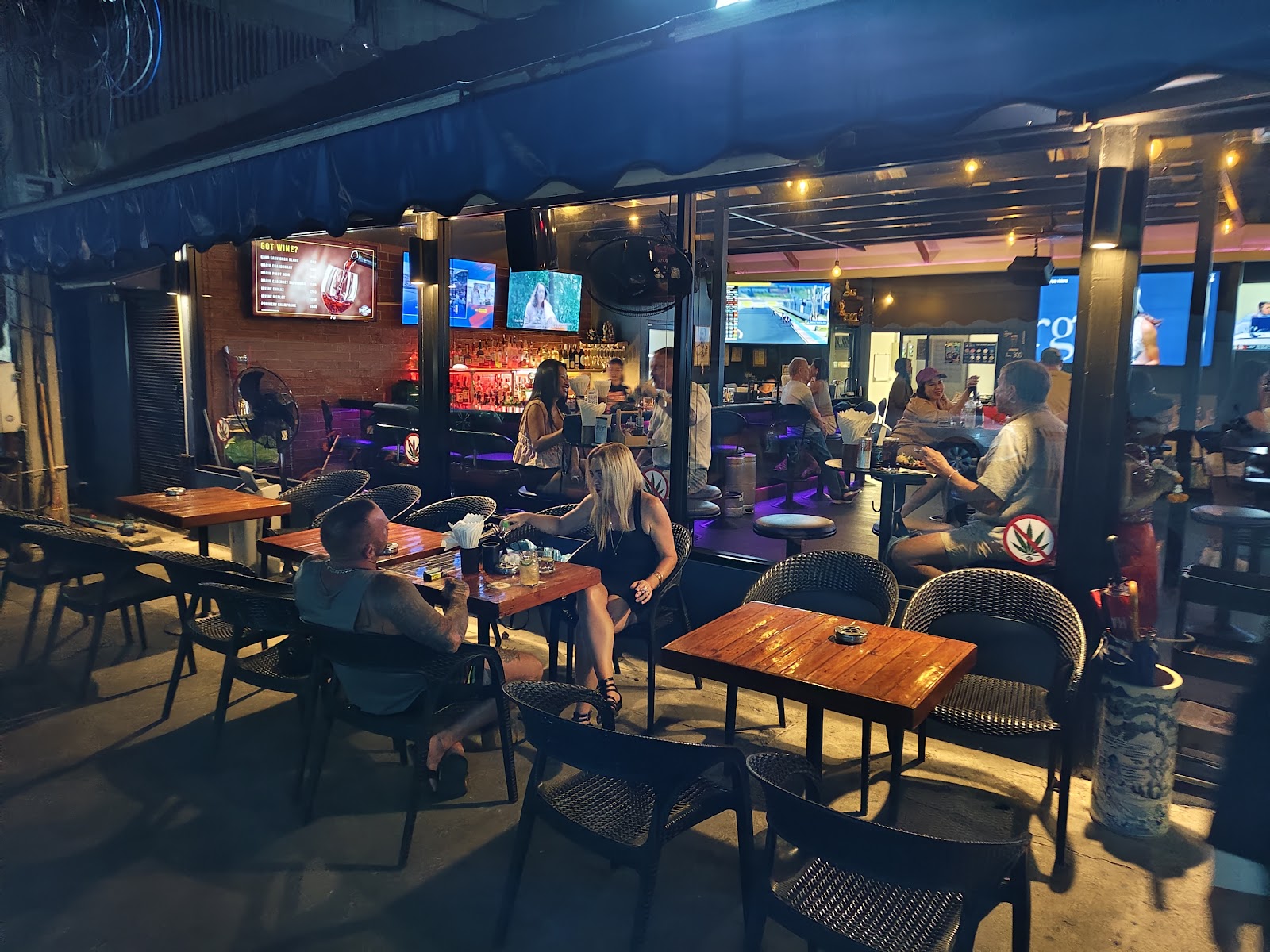Sports on 20, Bangkok
