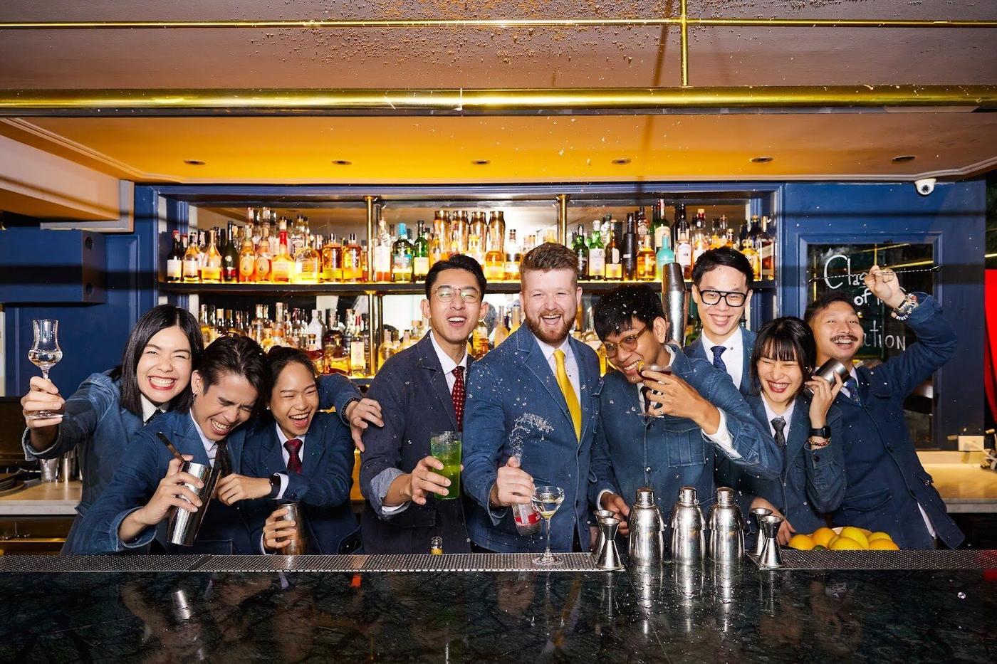 Vesper Cocktail Bar