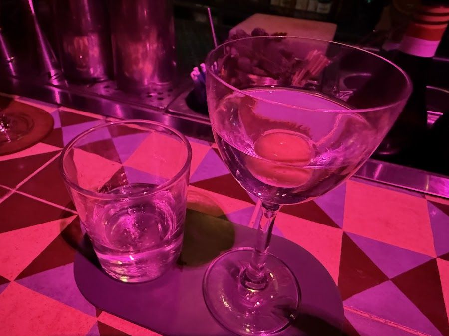 Collage Art &amp; Cocktail, Barcelona