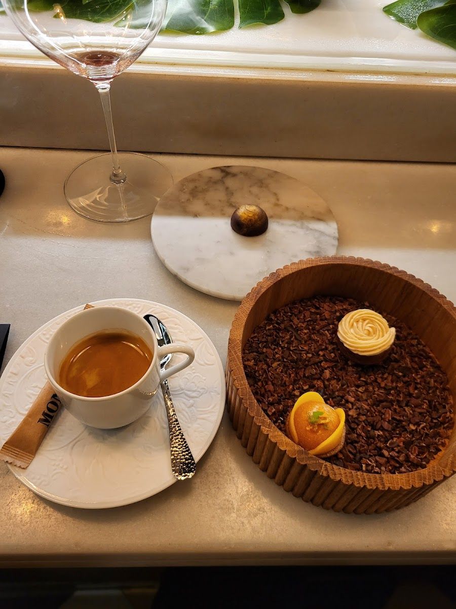Mont Bar, Barcelona