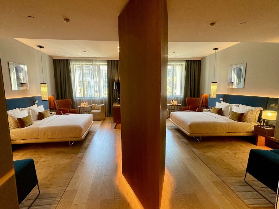 The Mirror Bar at Mandarin Oriental, Barcelona