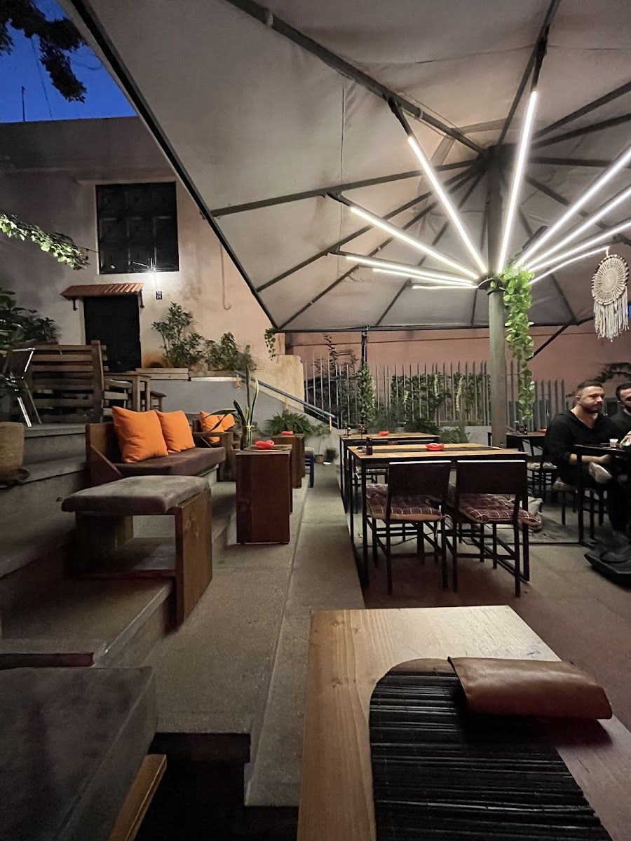 961 Beer Tap Room, Beirut
