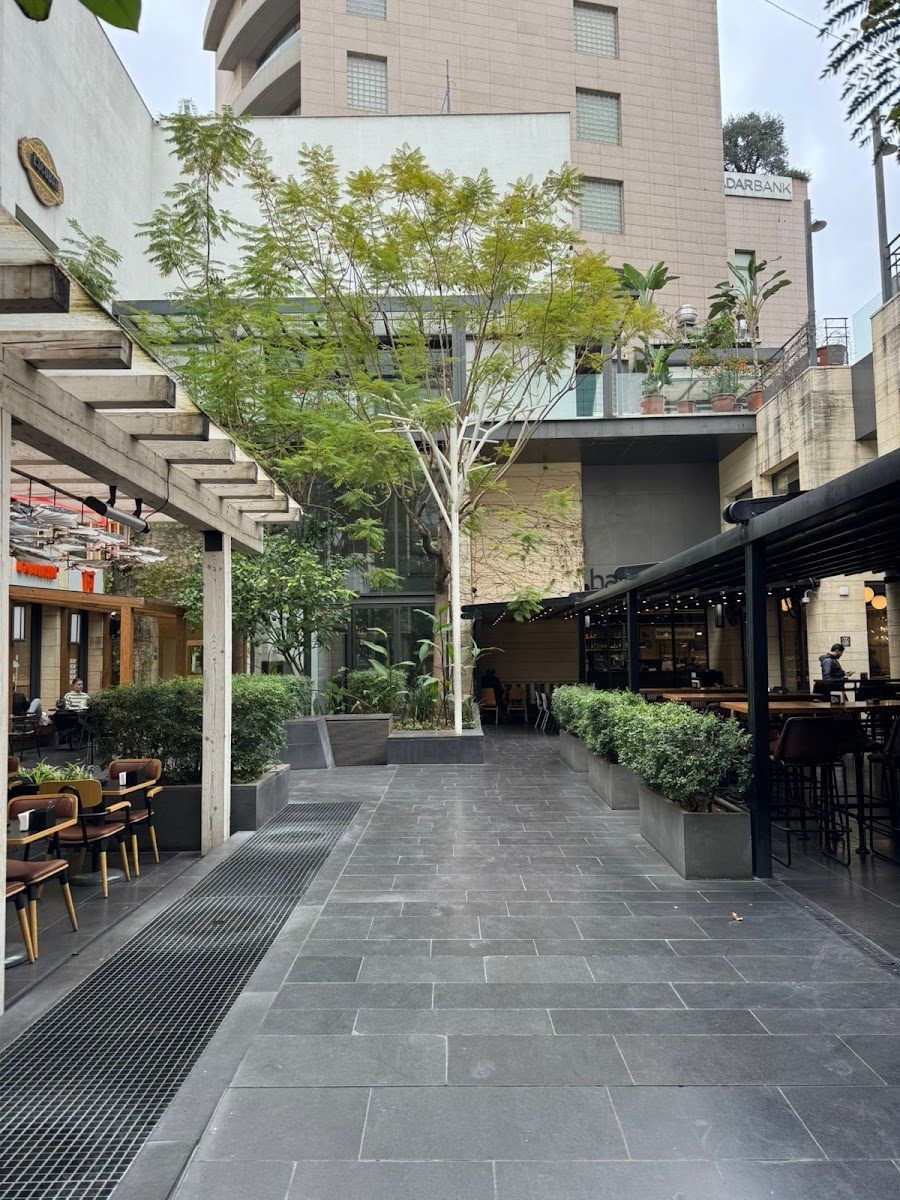 Balthus Bar, Beirut