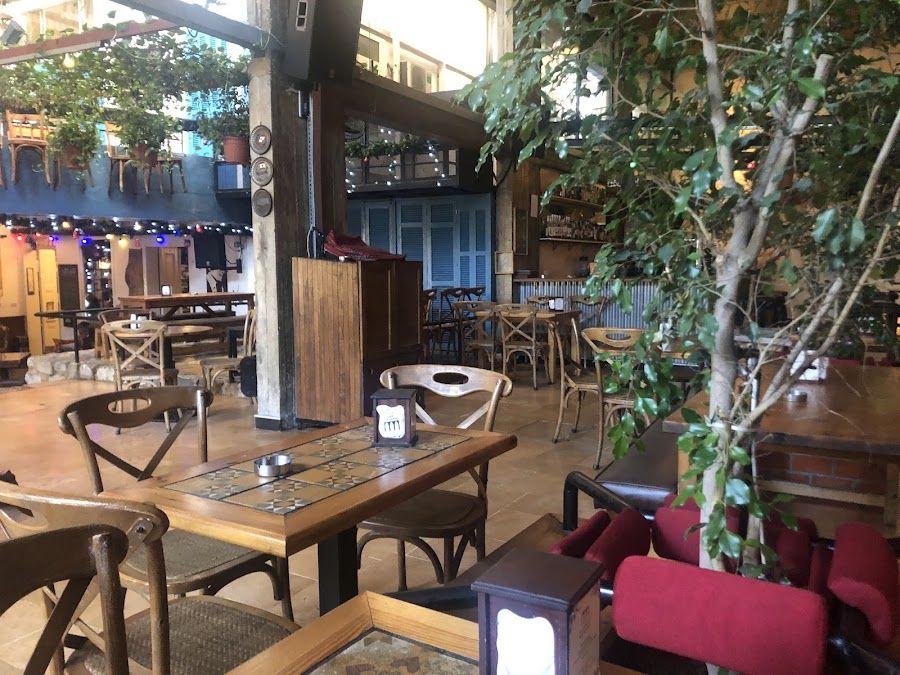 Cafe Em Nazih, Beirut