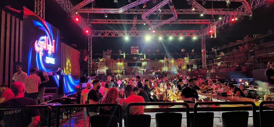 Caprice, Beirut