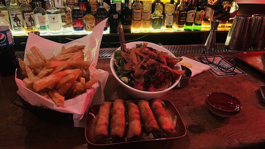 Em Bar at L'Hotel, Beirut