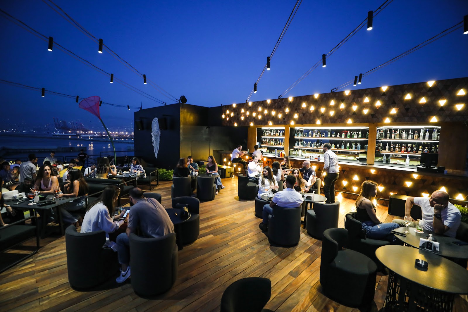Iris, Beirut