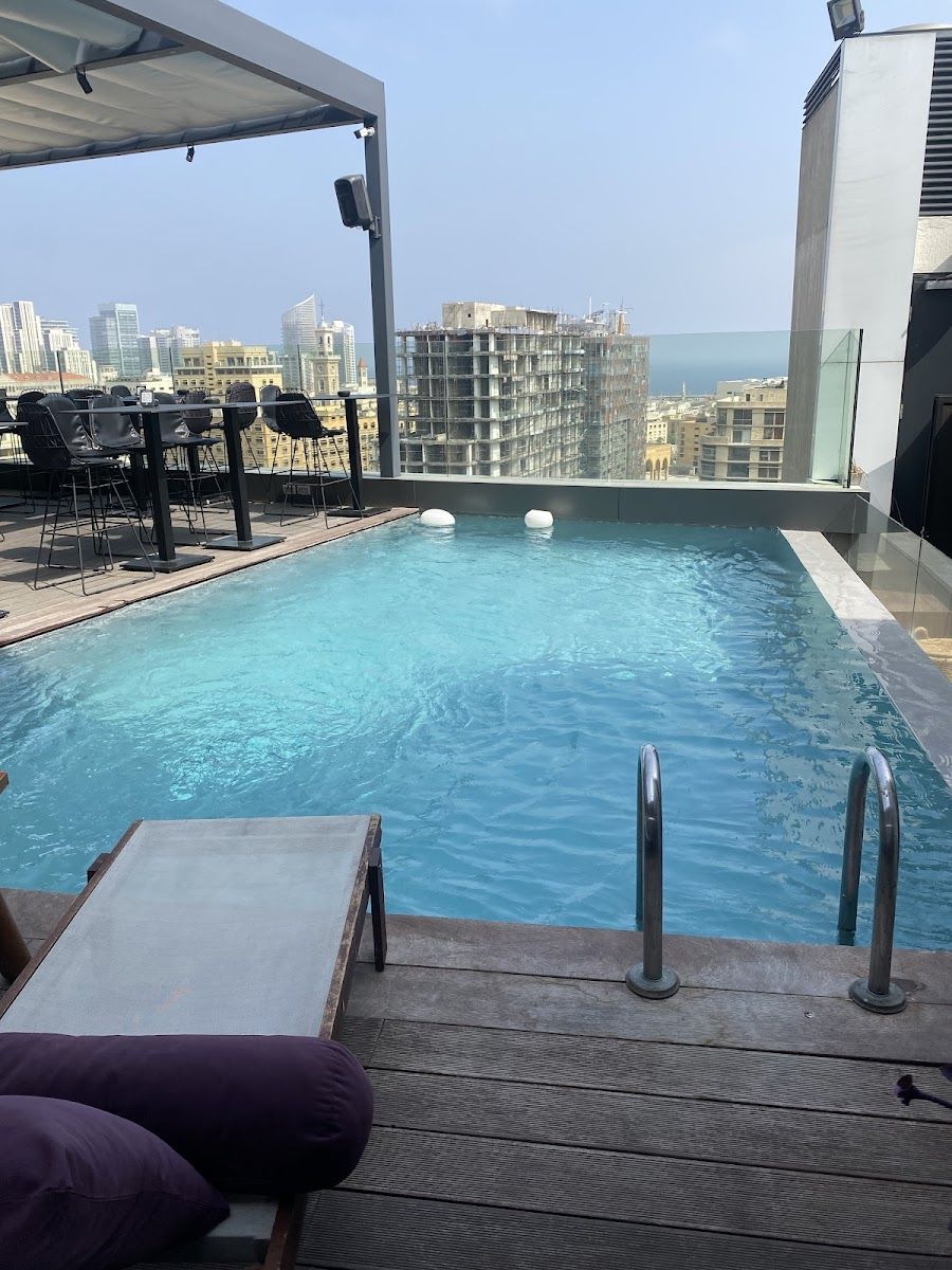 Monnot Rooftop, Beirut