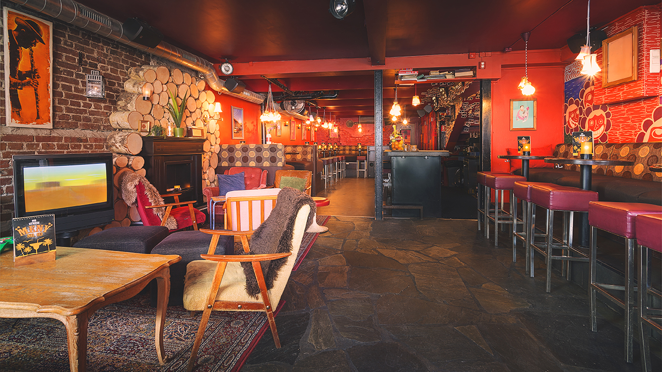 No Stress Bergen bar interior