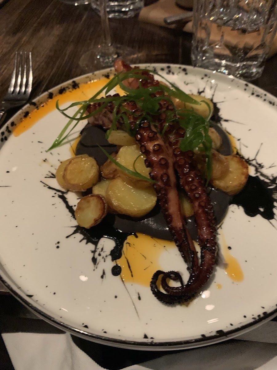 Tausend Cantina, Berlin