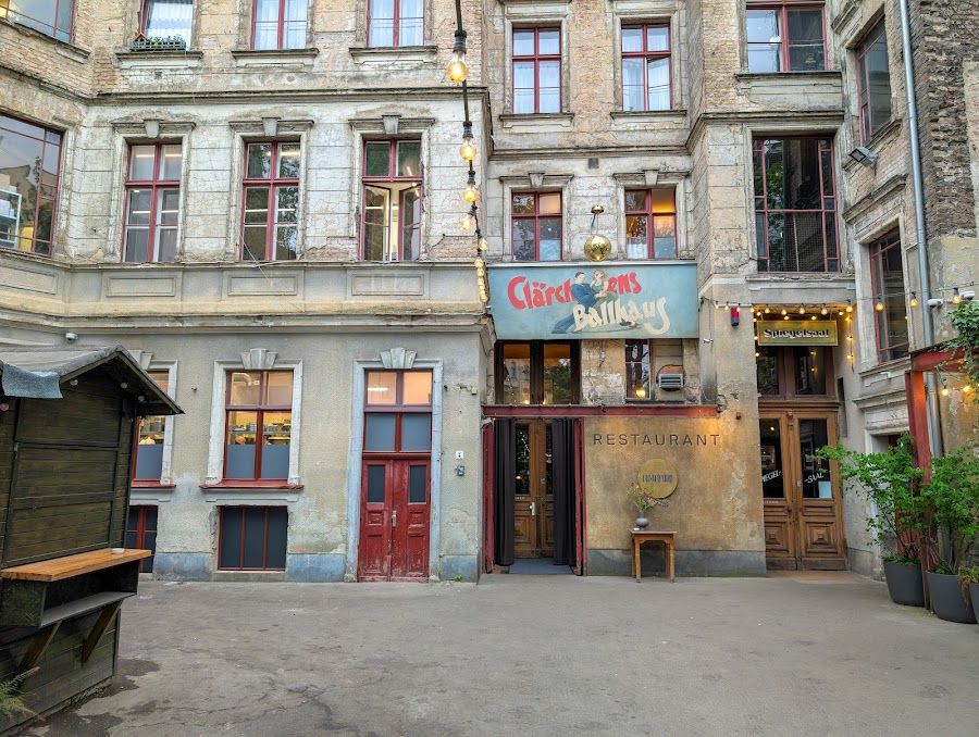Clarchens Ballhaus, Berlin