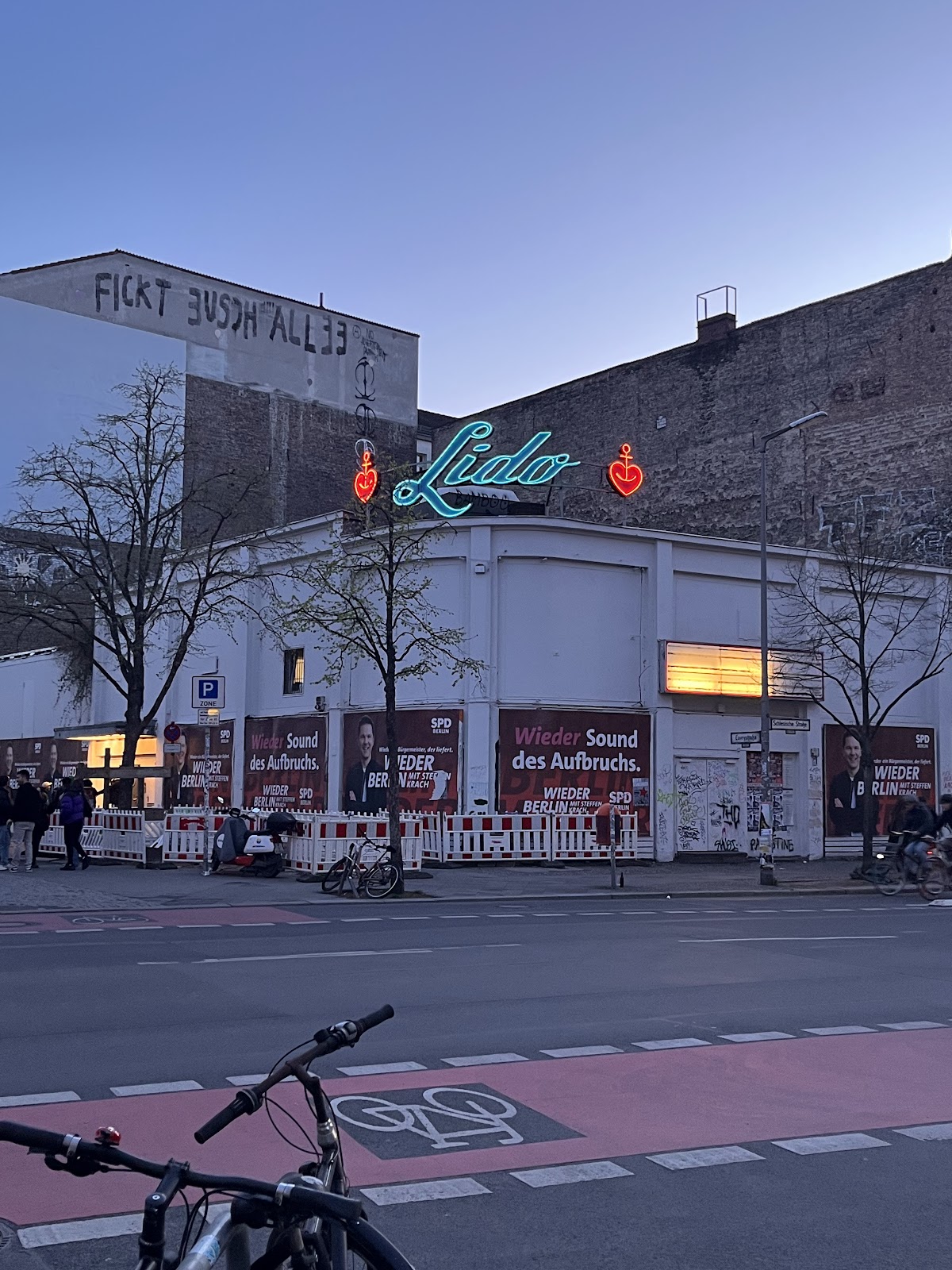 Lido, Berlin