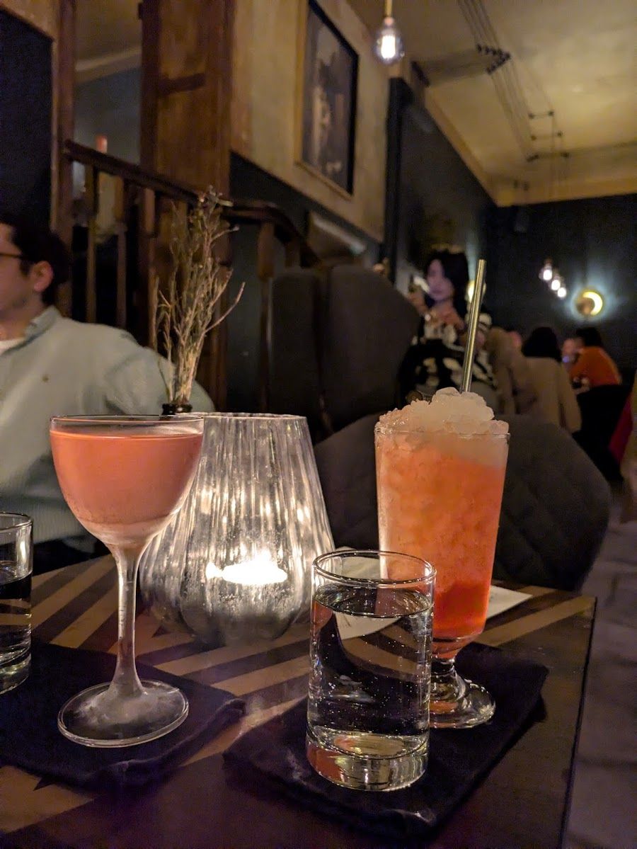 Velvet, Berlin