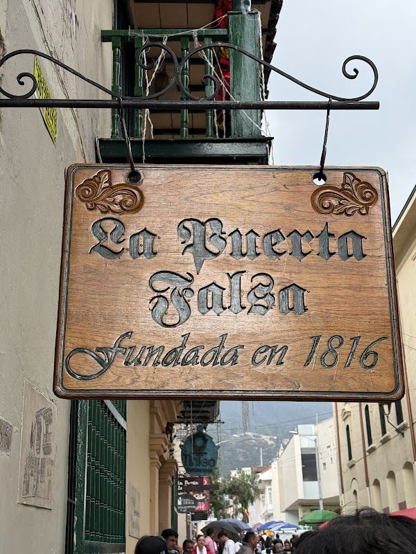 Club Colombia Bar