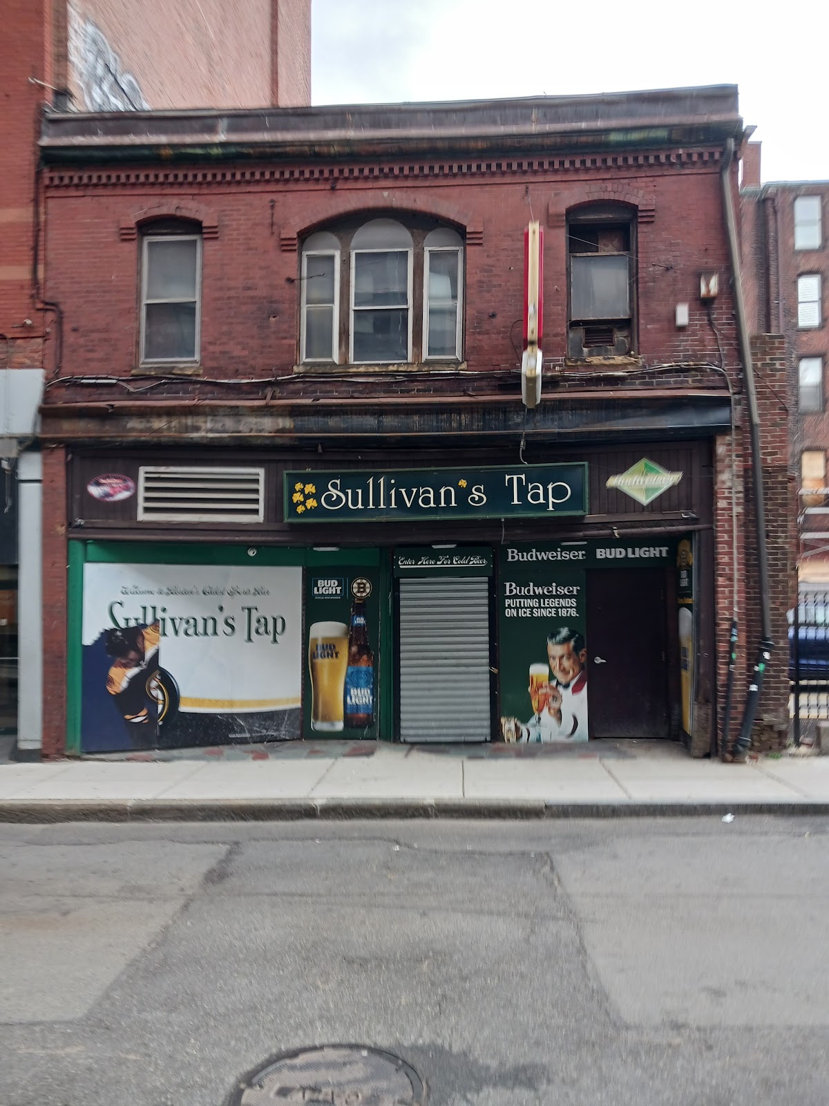 Sullivan's Tap, Boston