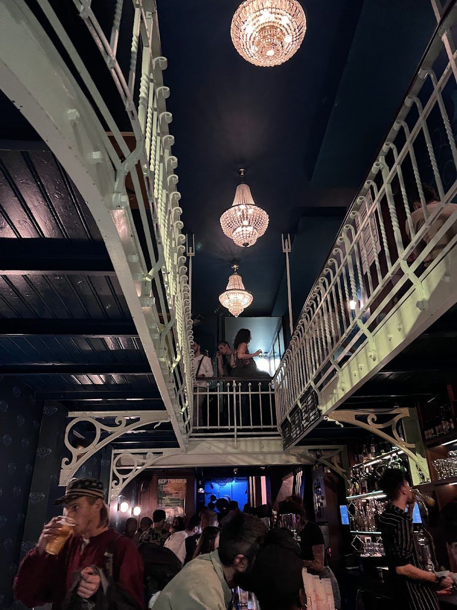 Cafe Bonnefooi, Brussels